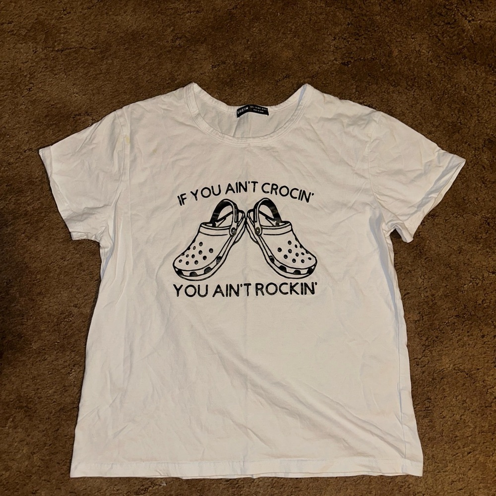 SHEIN White Graphic Tee - Short Sleeve